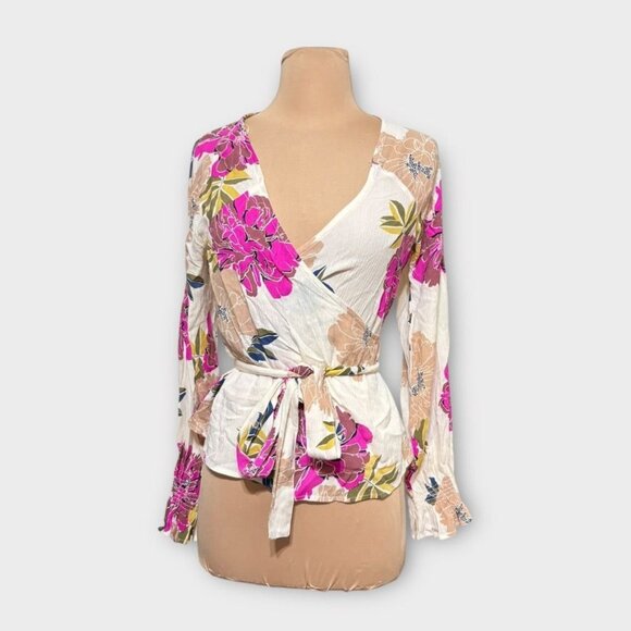 NEW Printed Floral Wrap Blouse Small CREAM MULTICOLOR Boho Pink Billabong NWT - Picture 3 of 10